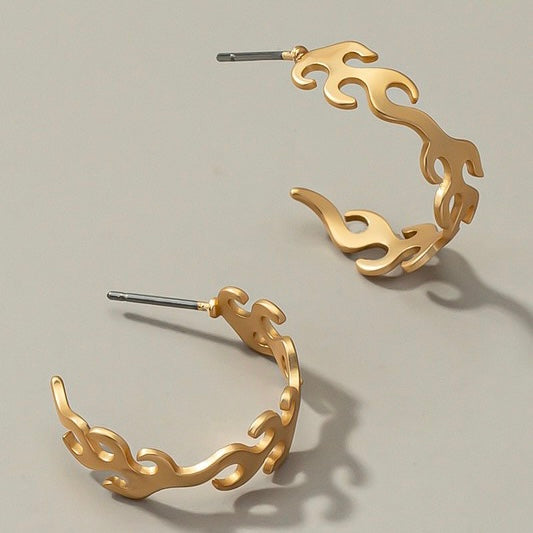 KEELIE GOLD FLAME HOOP EARRINGS
