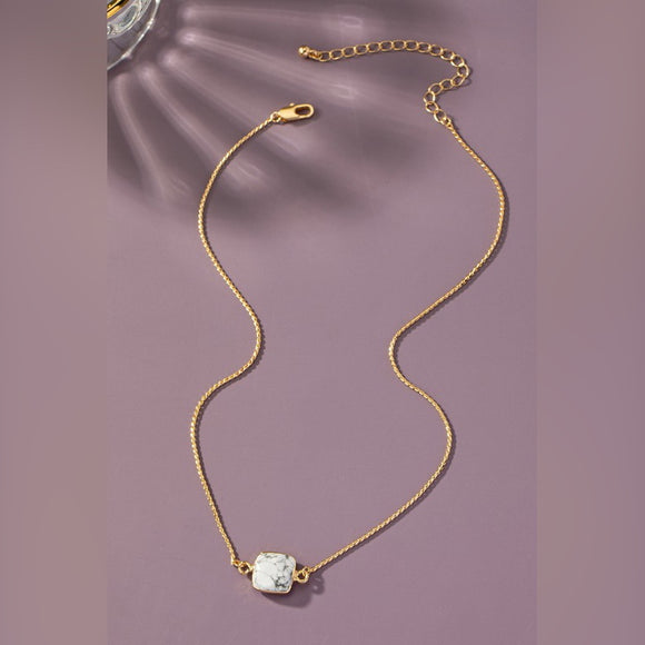 COLLEEN WHITE SEMI PRECIOUS STONE NECKLACE