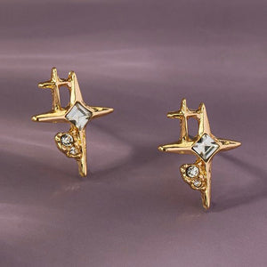 DAWN GOLD STAR STUD EARRINGS