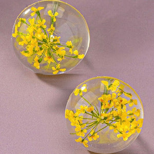 MERISSA PRESSED FLOWER STUD EARRINGS