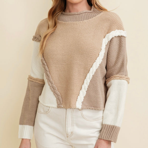 SOMETHING DIFFERENT KNIT SWEATER