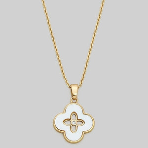 JESSIE GOLD MOTHER OF PEARL CLOVER NECKLACE