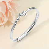 STAINLESS STEEL KNOT BRACELET