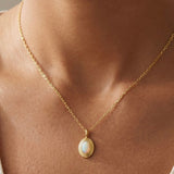 18K GOLD OPAL NECKLACE