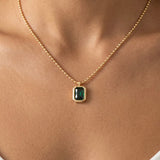 GOLD DIPPED EMERALD GREEN NECKLACE