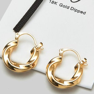 18K GOLD TWISTED HOOP EARRINGS