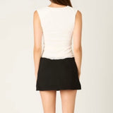 NEED A MINUTE WHITE V NECK TOP